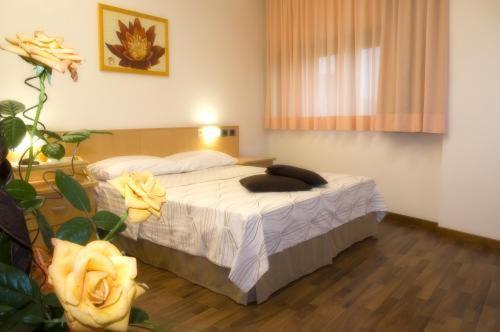 Hotel Polo Della Ceramica Faenza Room photo